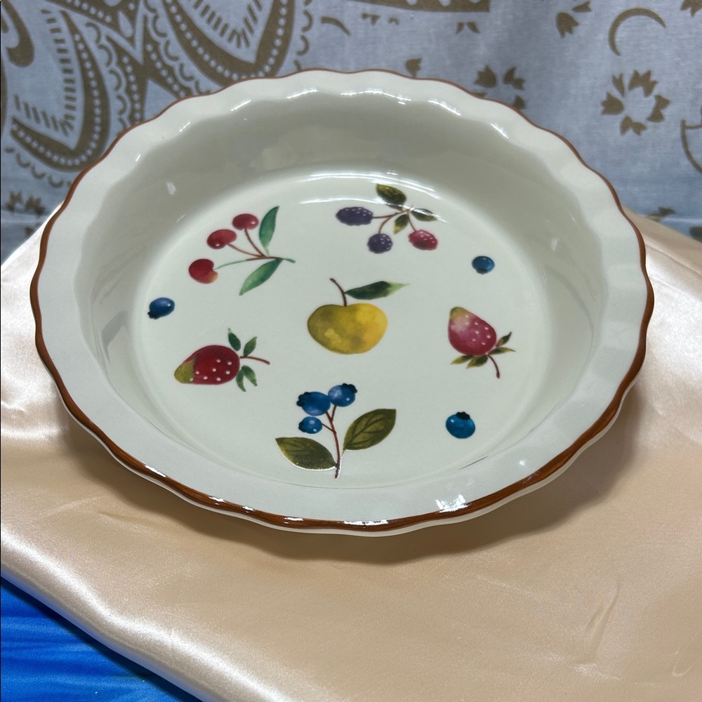 Vintage Longaberger Pottery Pie Dish - fruit Medley pie plate